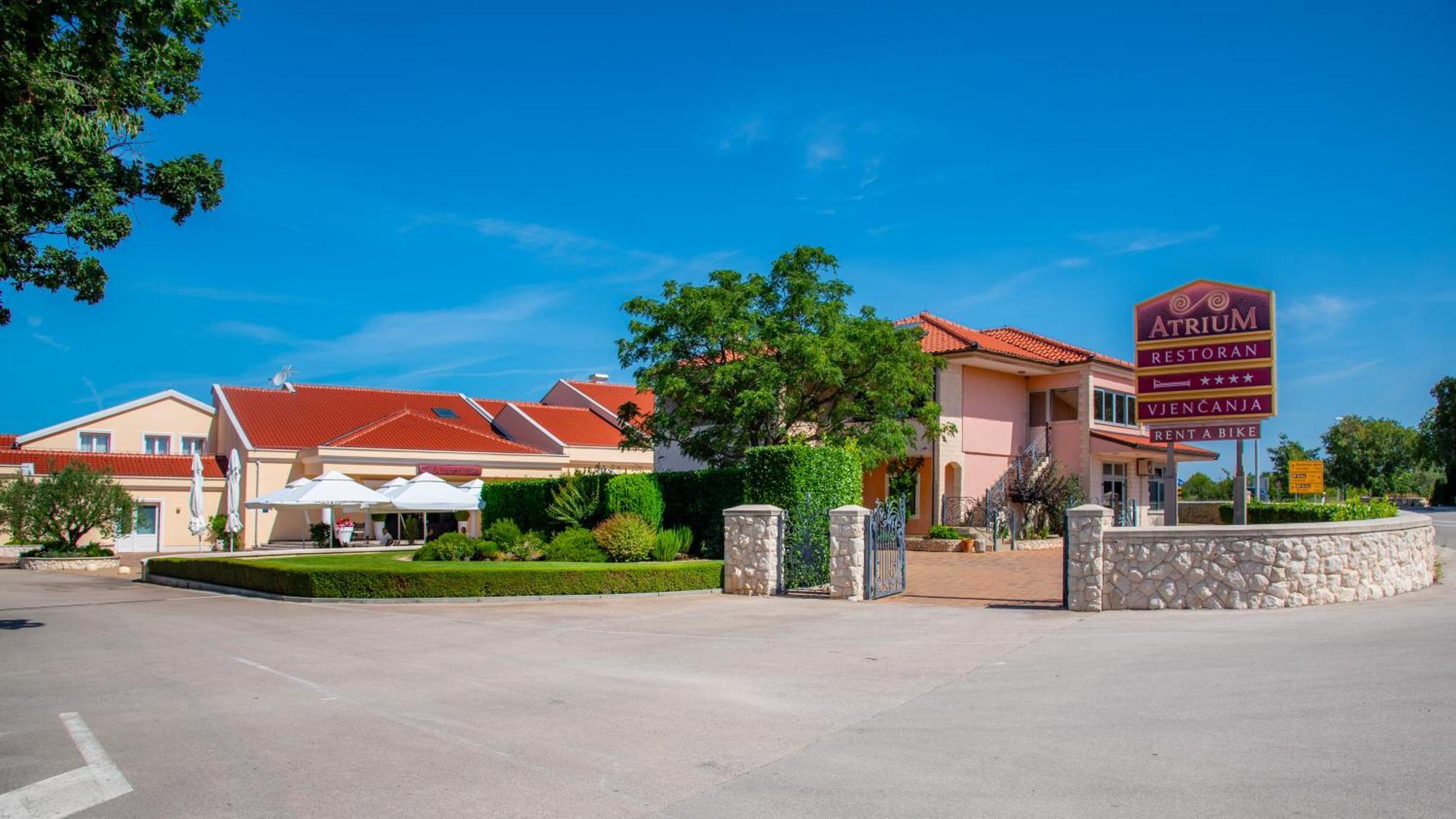 Guest Accommodation Atrium Gulin Lozovac Dış mekan fotoğraf